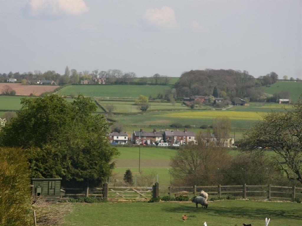 Wall Hill Farm Northwich Ngoại thất bức ảnh